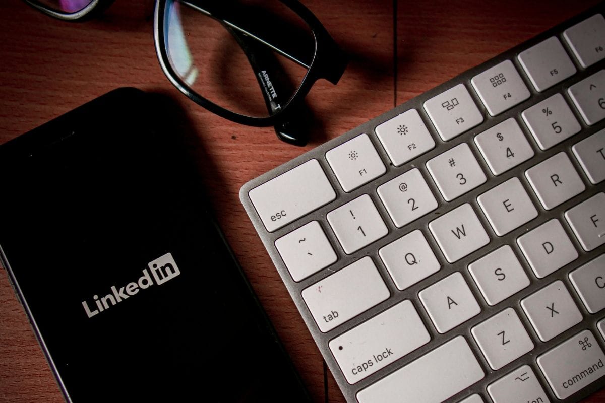 Otvoren LinkedIn na telefonu